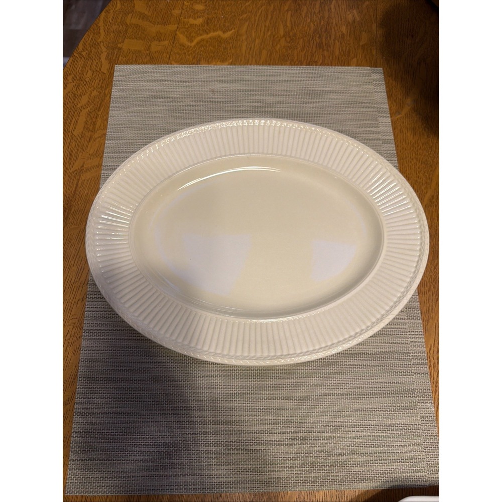 Vintage Wedgwood Edme 13.75" Creamware Platter Excellent
